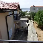 Apartment Ambiente Jasenice (Zadar)